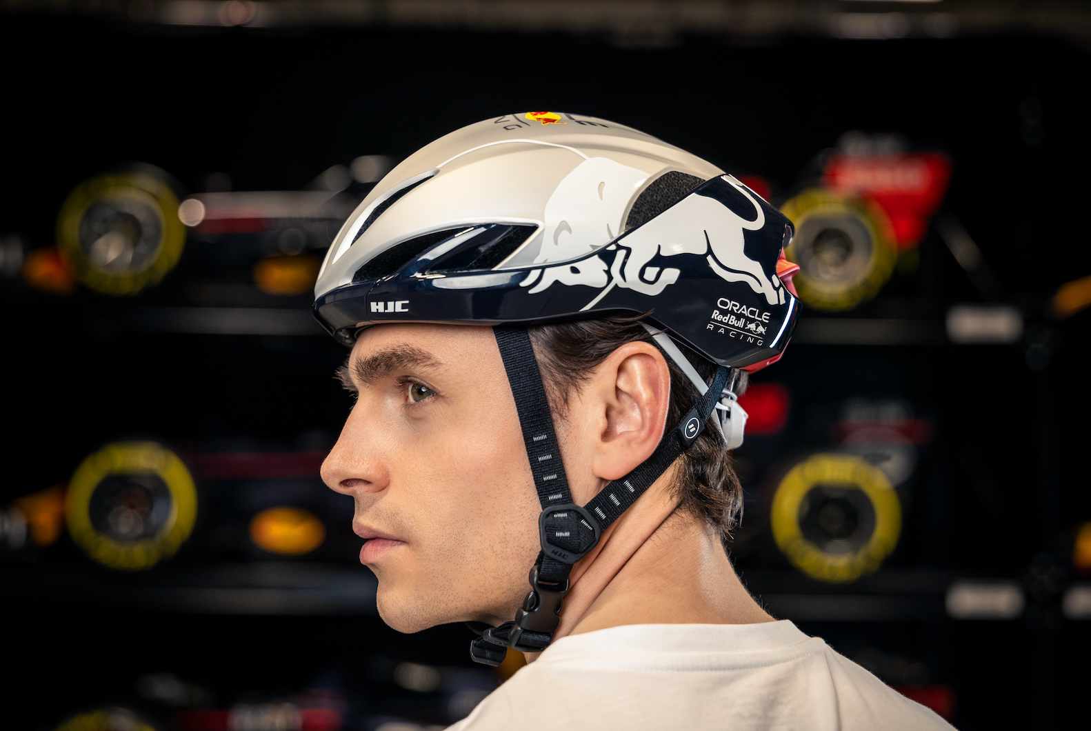 FURION 3 ORACLE RED BULL RACING