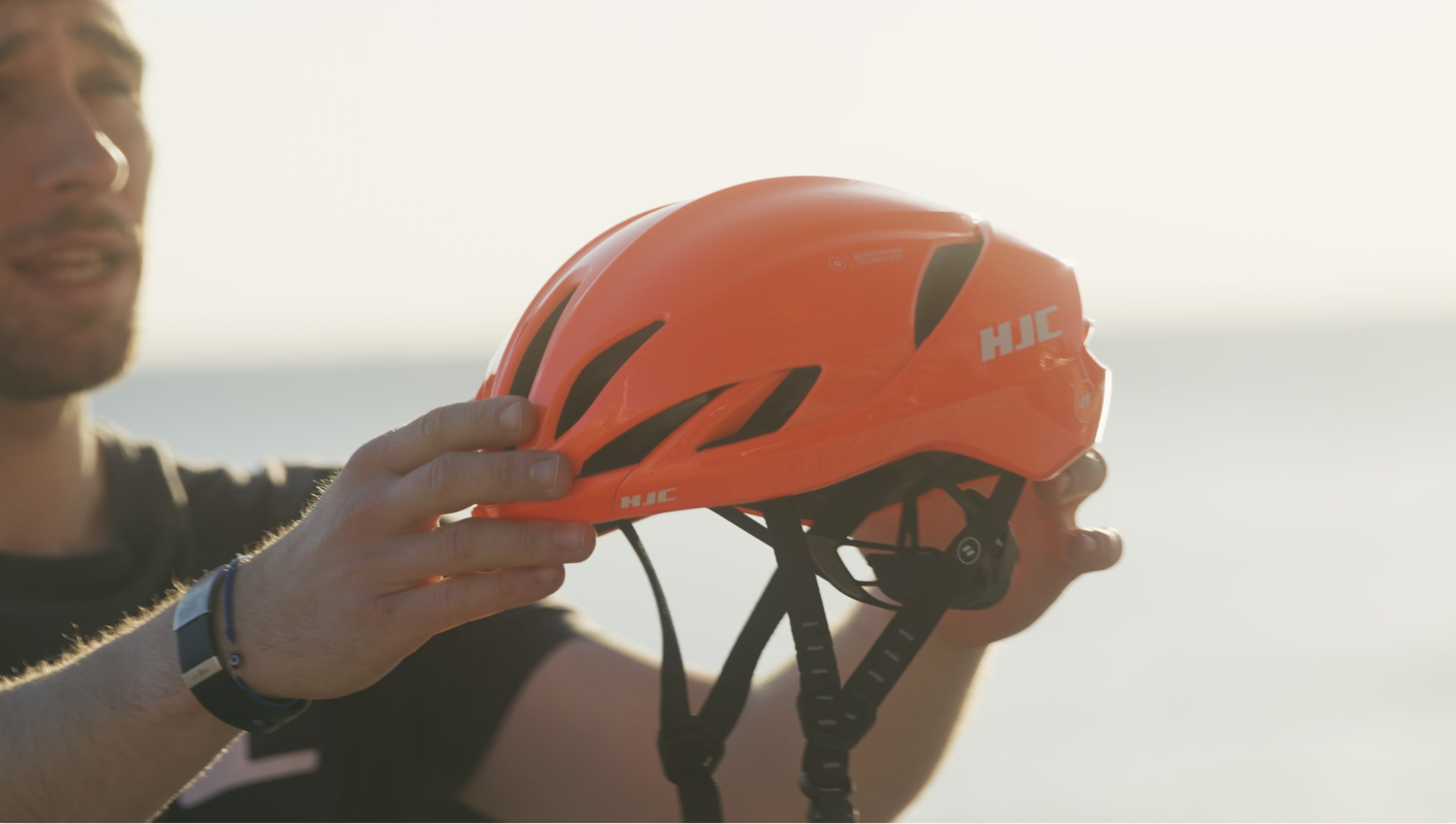 HJC Technologies - FURION 3 Semi-Aero Helmet Breakdown